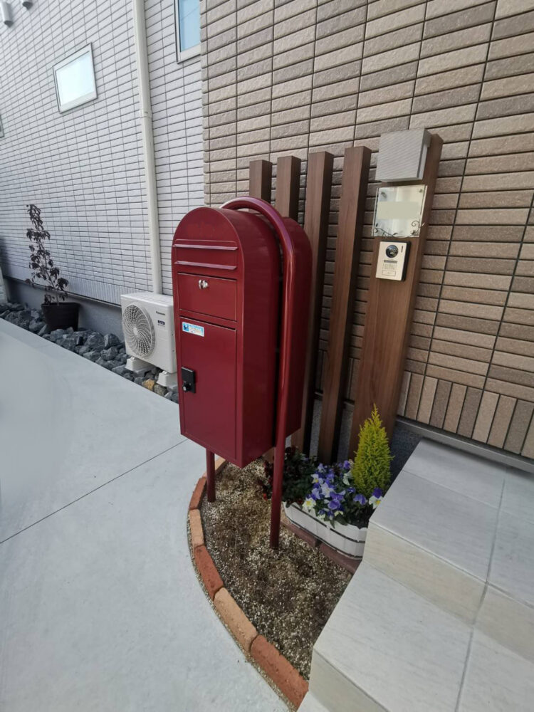 脚がご不自由なお母様も快適なポーチ階段♪【瀬戸市 H様邸】